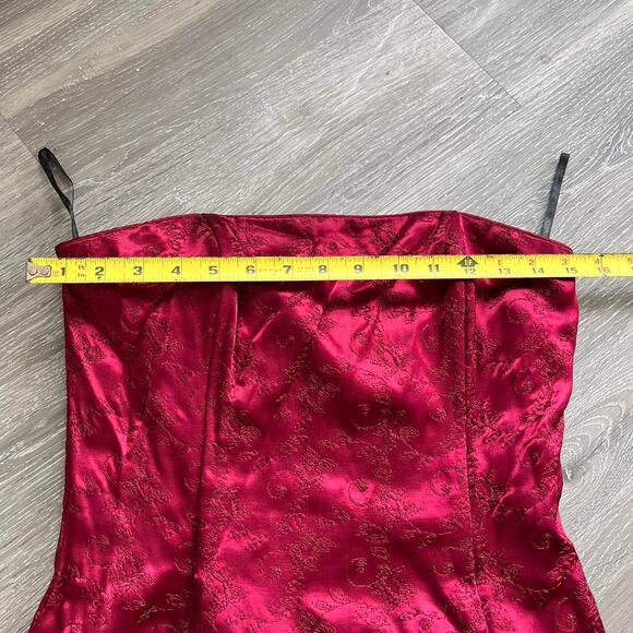 Vintage Jessica McClintock Deep Red Floral Embroidered Jacquard Strapless Gown - Picture 6 of 8